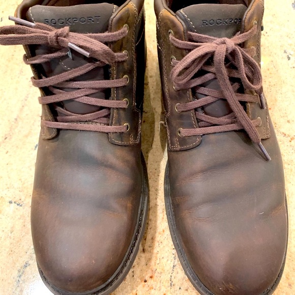 rugged bucks waterproof boot